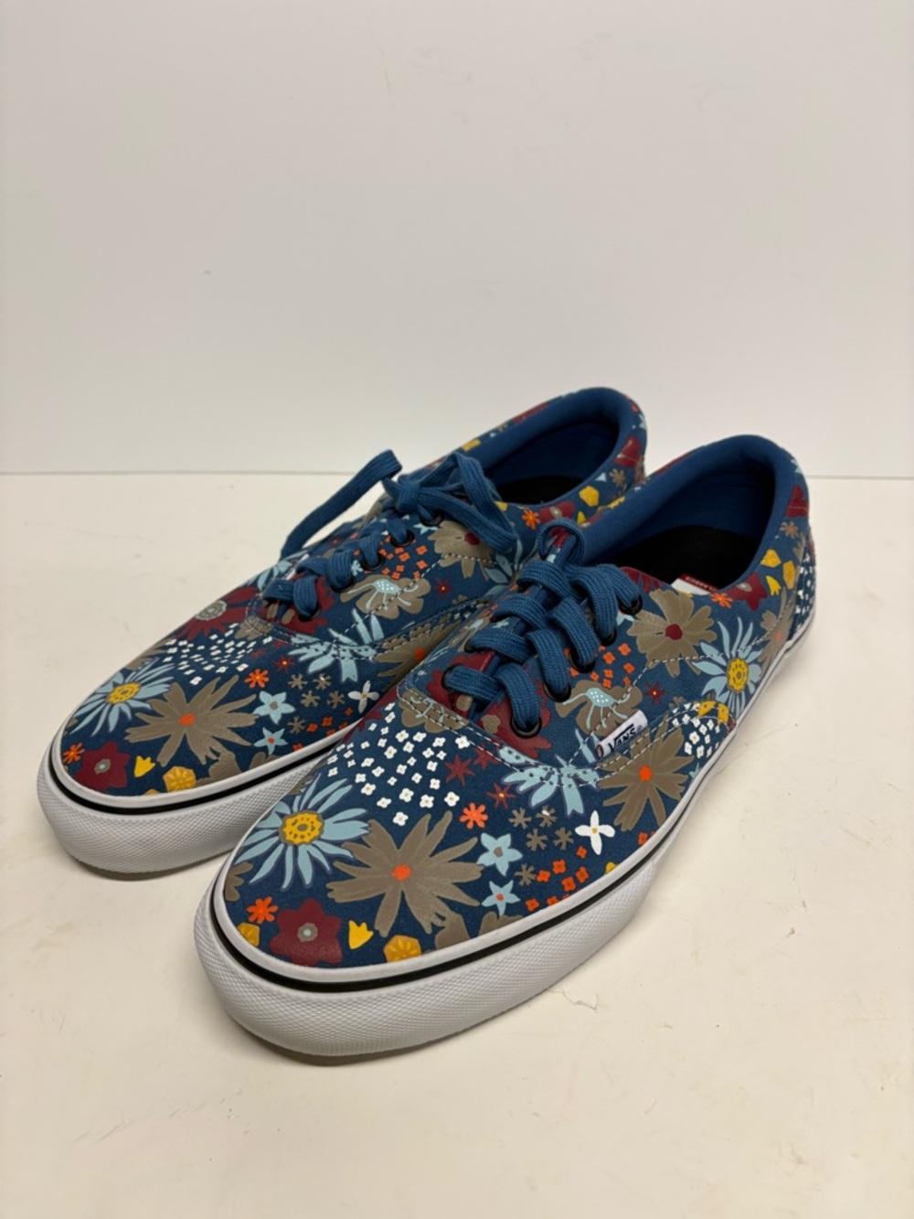 Daniel Lutheran + Vans Era Pro Floral Shoes Size 11 New - Picture 2 of 13